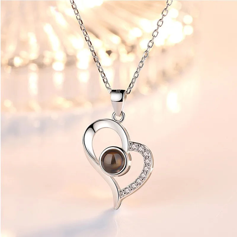 Lovely Heart Memory Jewelry 100 Language I Love You Projection Necklace Women Stainless Steel Chain Bridesmaid Gift 2022